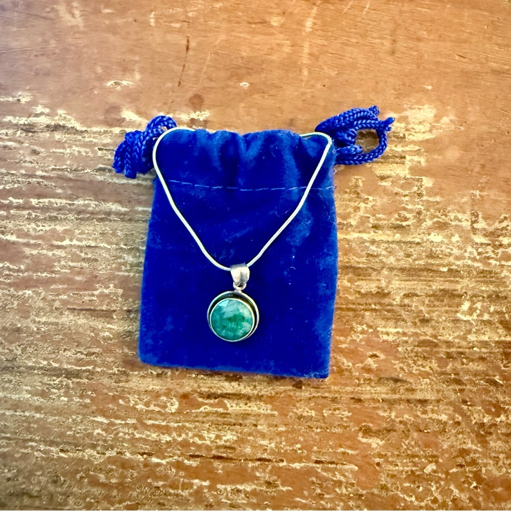 Village Silversmith Sterling Silver and Aventurine Pendant Necklace